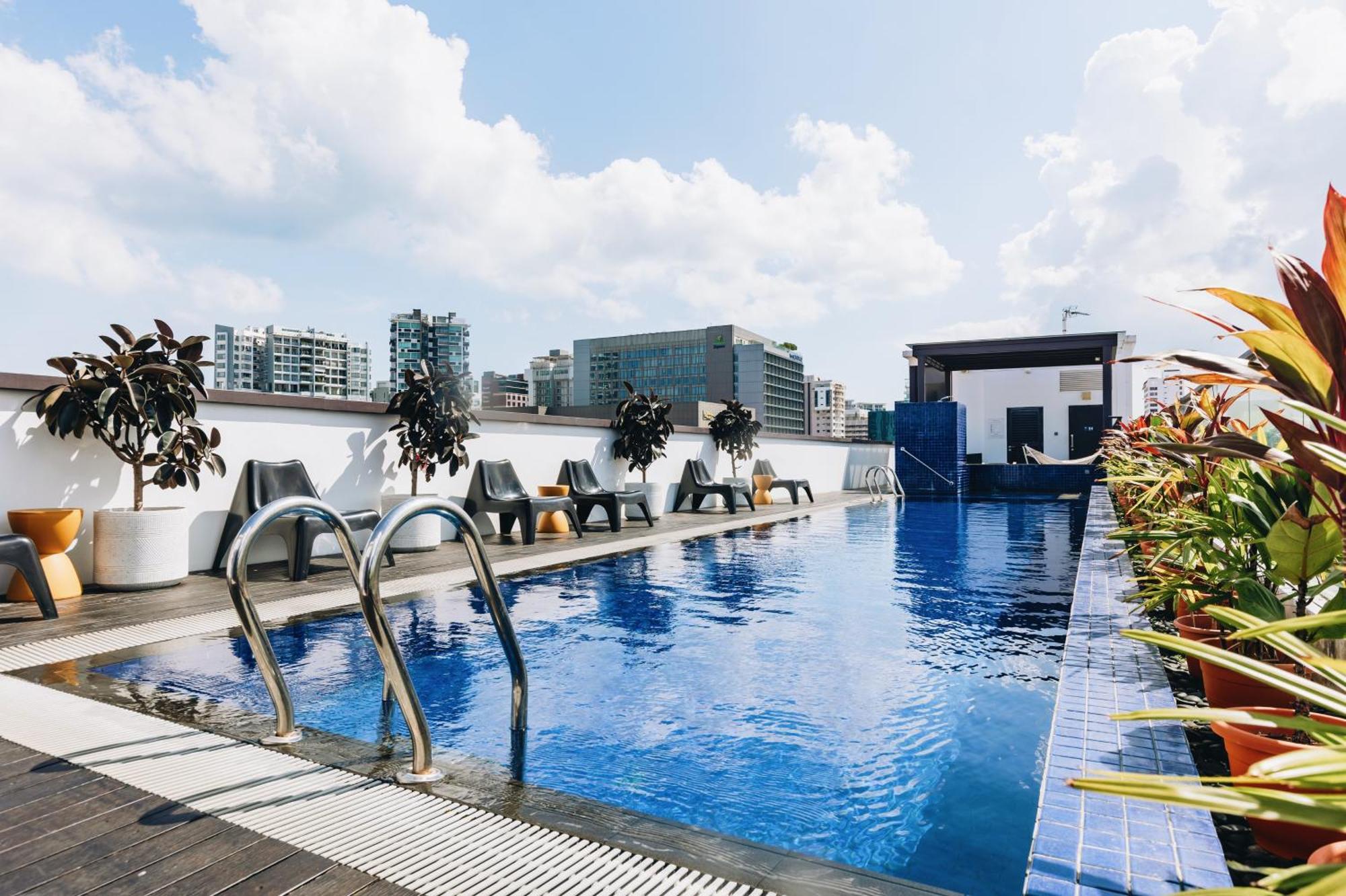 Santa Grand Hotel East Coast A Nuve Group Collection Singapore Exterior photo