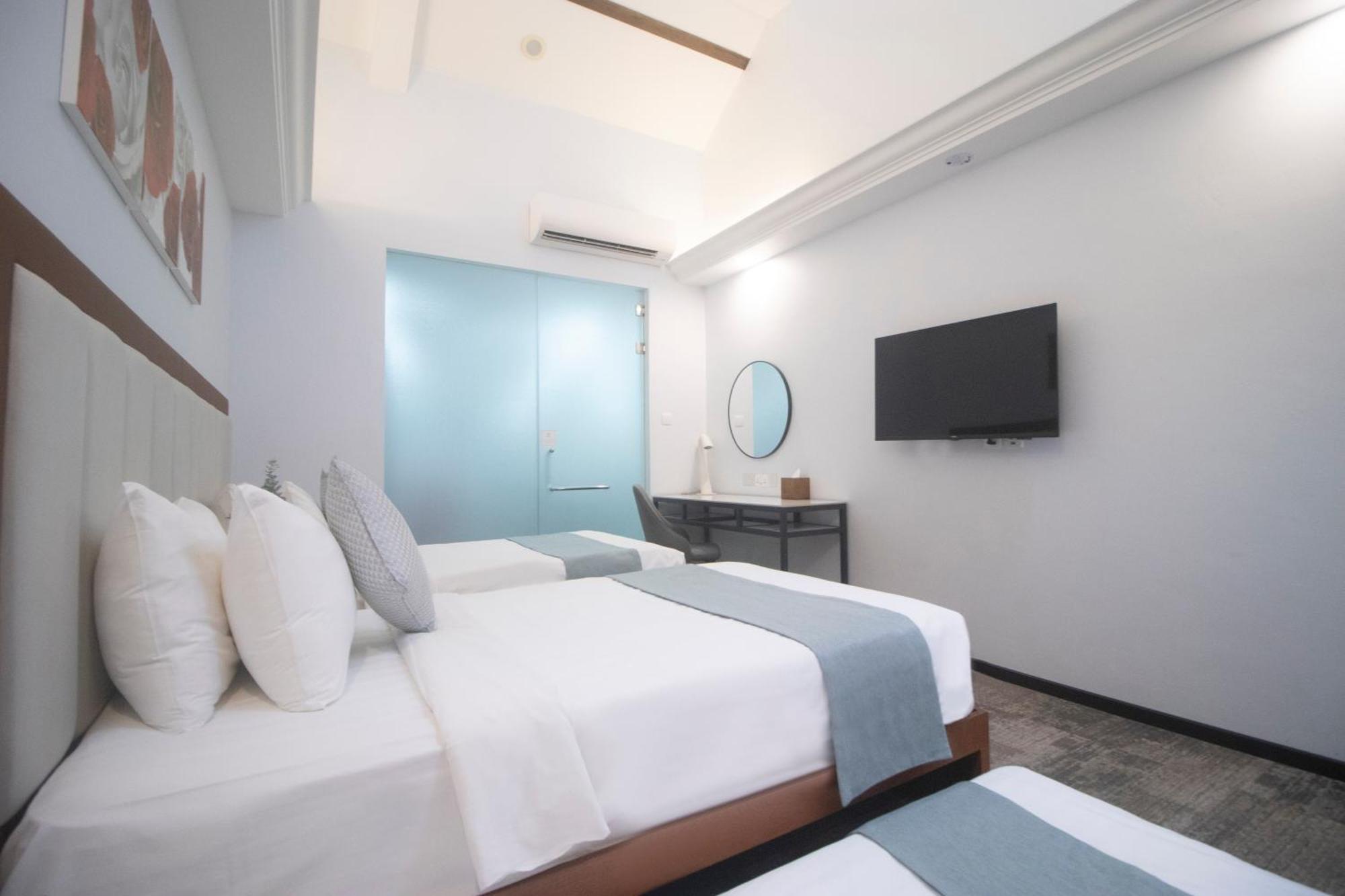 Santa Grand Hotel East Coast A Nuve Group Collection Singapore Exterior photo